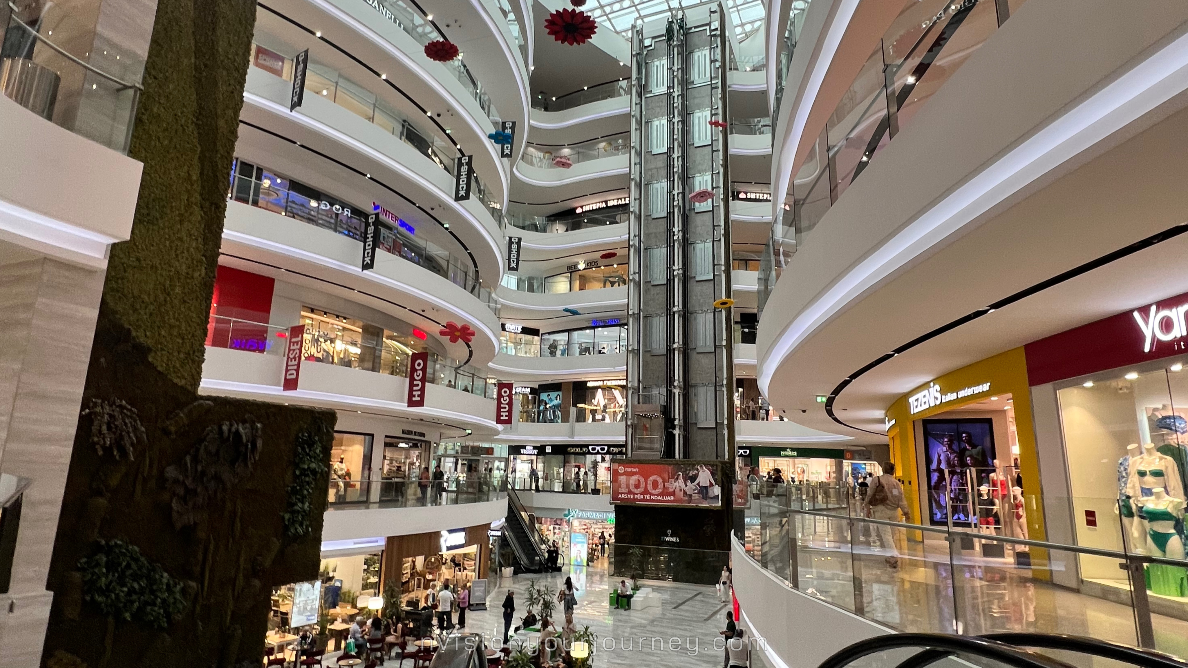Toptani Mall
